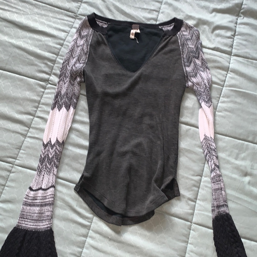 Free People/We The Free long sleeve sweater